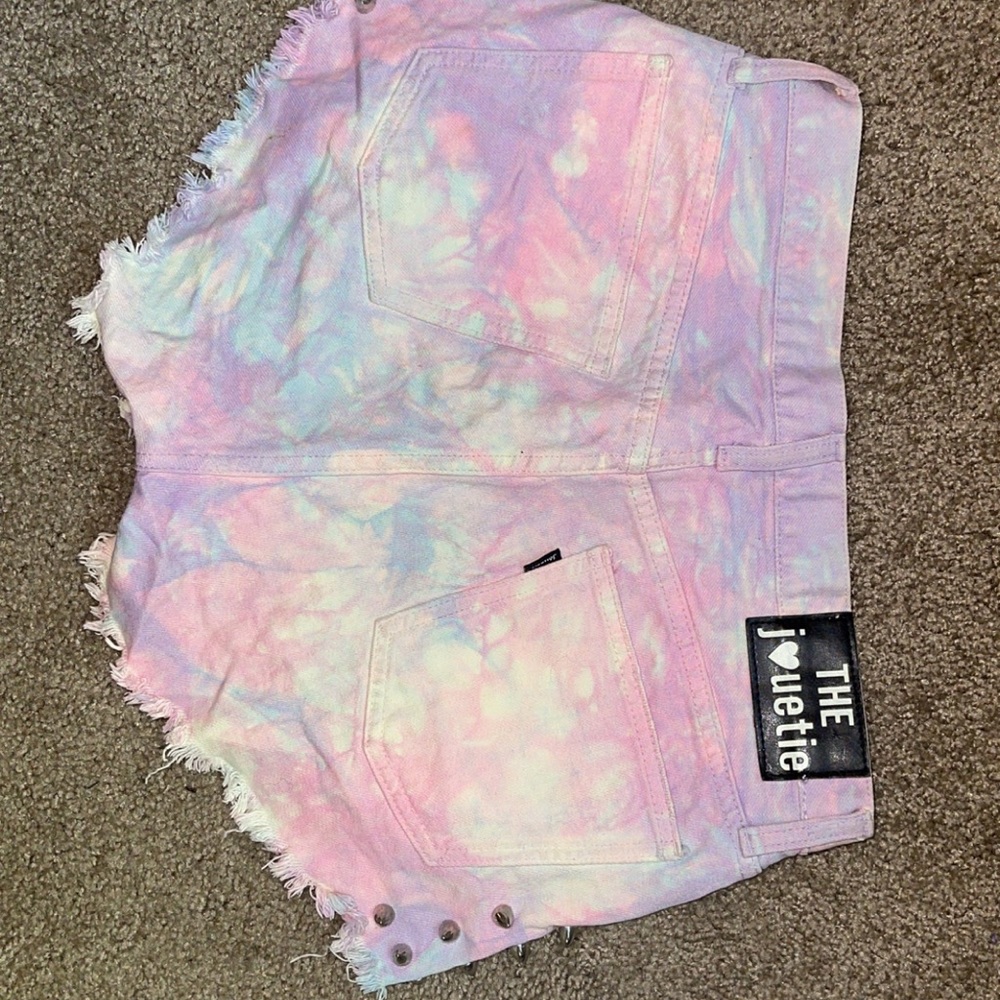 Tie Dye Studded Shorts - Picture 4 of 4